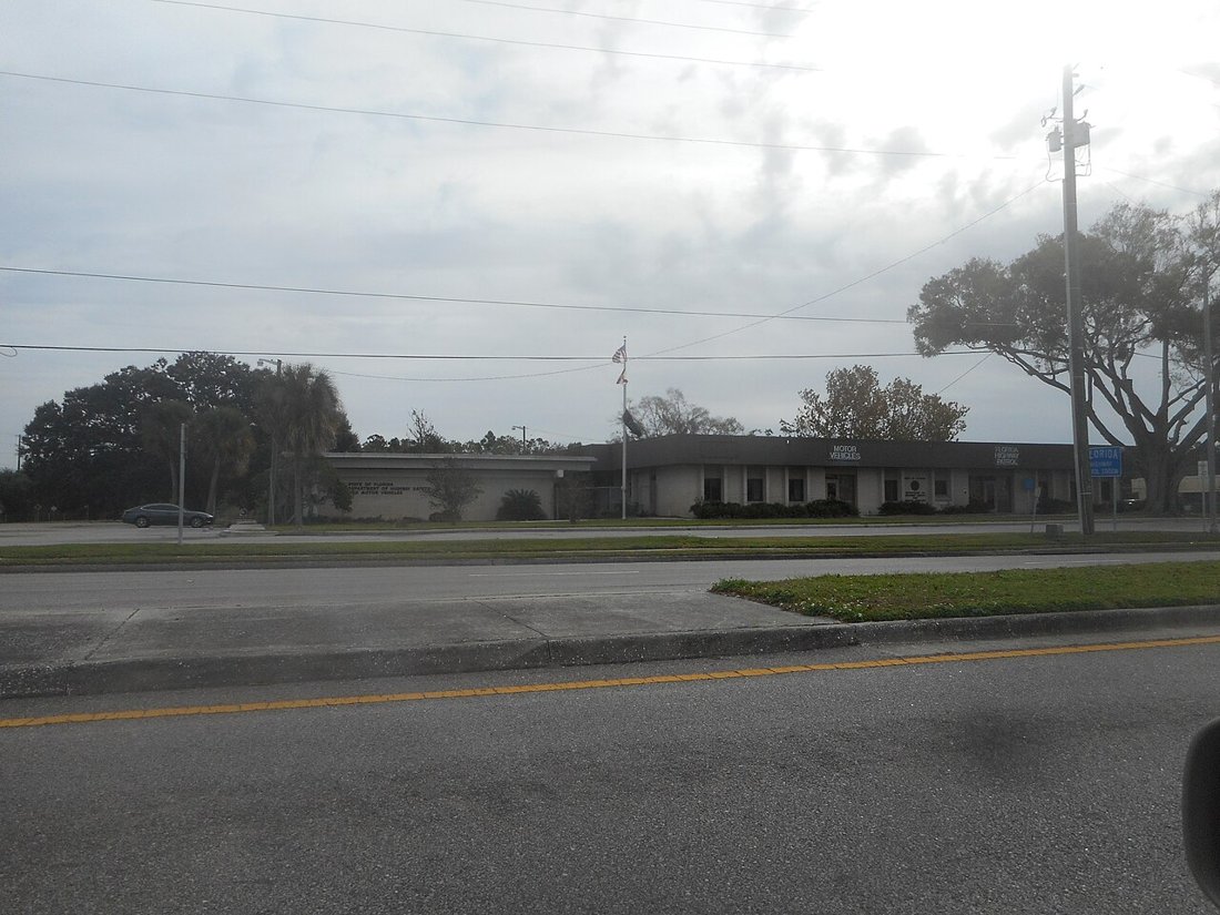 Motor vehicle office in Lakeland, Florida