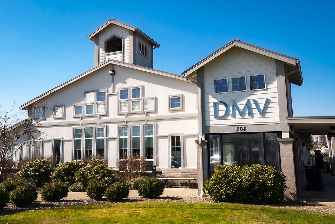 Springfield DMV field office, Oregon